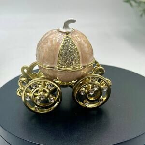 Cinderella Cream Enamel Pumpkin Carriage Coach Magnetic Trinket Box Jewelry‎ Box